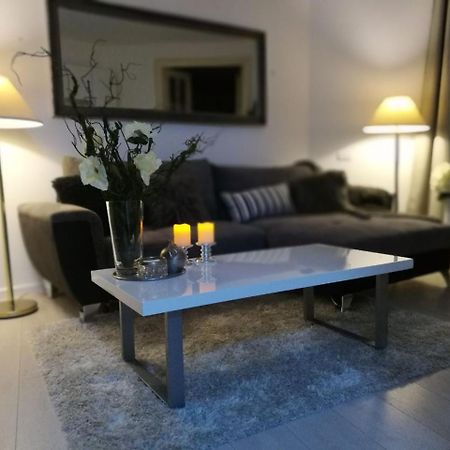 Metropole Apartments Invilla Old City Bucharest Luaran gambar