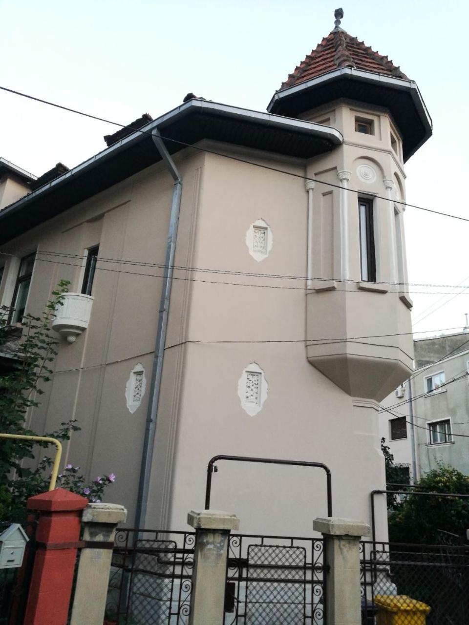 Metropole Apartments Invilla Old City Bucharest Luaran gambar